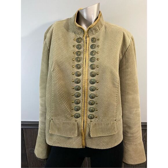 XL, Double D Ranch, tan corduroy with hook & eye closure and stud details. - Picture 1 of 15